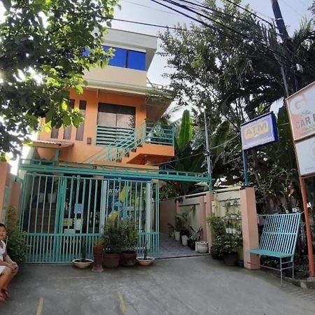 Guilly'S Place Oslob Kültér fotó