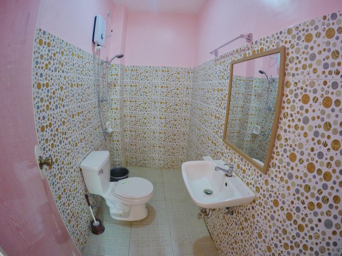 Guilly'S Place Oslob Kültér fotó